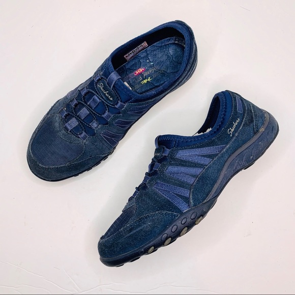 sketcher relaxed fit memory foam